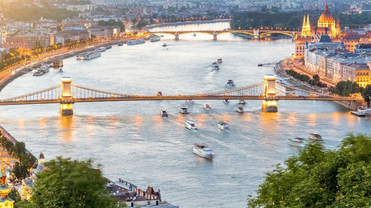 budapest_fellowship_1600x900.jpg budapest_fellowship_1600x900.jpg